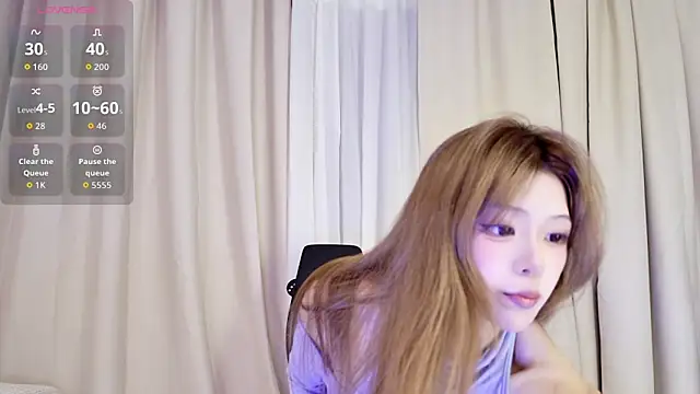 Snapshot of Abiutmm chatting on 03/06/26, 02:13 Abiutmm online show from 03/06/26, 02:13