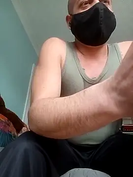 Imyourguy2025 online show from 10/28/25, 02:20