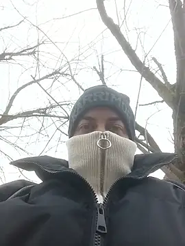 Imyourguy2025 online show from 11/01/25, 01:57