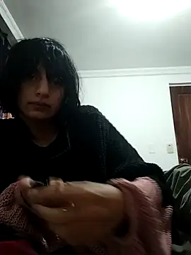 sophiasleepy1 online show from 11/26/25, 10:38