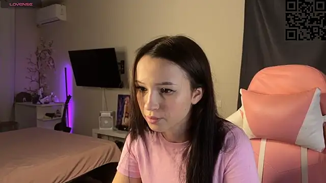 ella simons online show from 11/09/25, 12:20