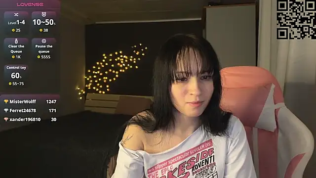 ella simons online show from 03/25/26, 11:33