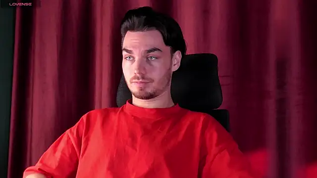 Snapshot of OceannHeart chatting on 10/25/25, 10:23 OceannHeart online show from 10/25/25, 10:23