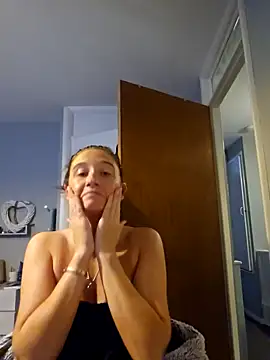 SashaBabyxx online show from 11/25/25, 07:41