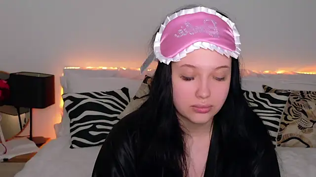 Felicia Herceg online show from 11/01/25, 07:16