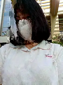 Mina-02 online show from 12/21/25, 05:58