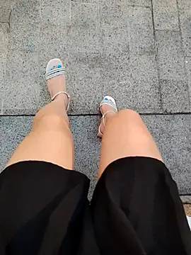 Mina-02 online show from 03/29/26, 11:21