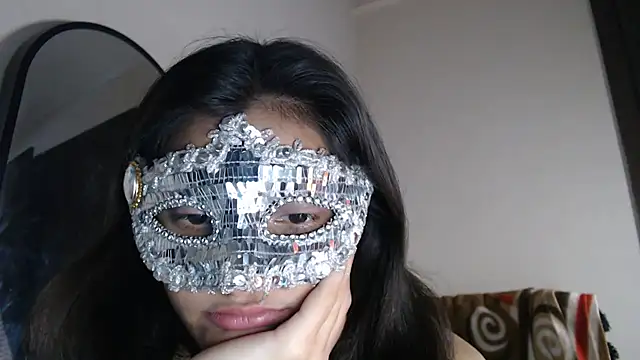 Snapshot of Hottie_hania chatting on 12/17/25, 06:36 Hottie hania online show from 12/17/25, 06:36