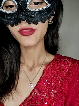 Snapshot of Hottie_hania chatting on 02/17/26, 05:30 Hottie hania online show from 02/17/26, 05:30