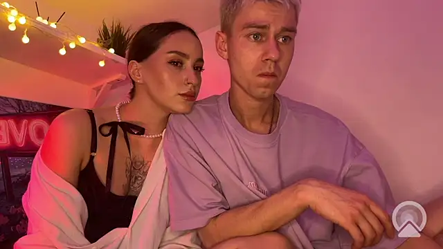 kris kiss12 online show from 10/23/25, 10:41