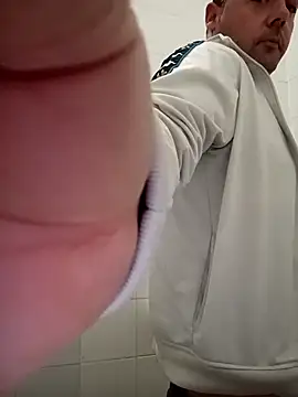 Romaeterna  online show from 10/20/25, 04:51