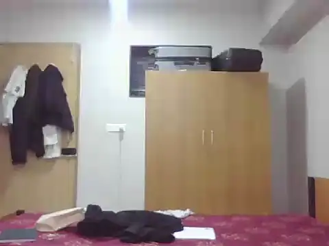 nick2445 online show from 02/10/26, 02:54