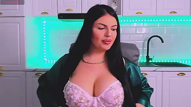 Snapshot of RheaLynn chatting on 02/05/26, 09:08 RheaLynn online show from 02/05/26, 09:08