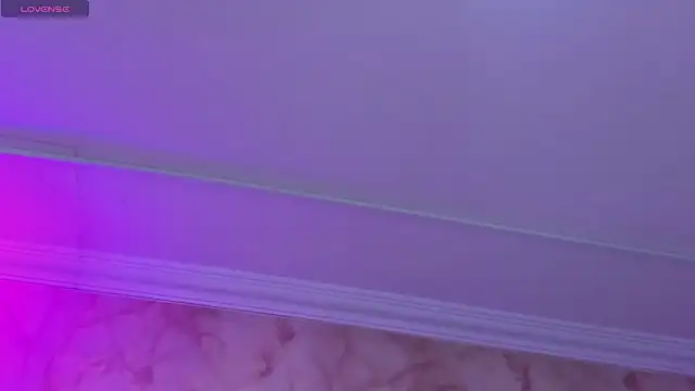 Snapshot of Isa_doux chatting on 03/19/26, 03:10 Isa doux online show from 03/19/26, 03:10