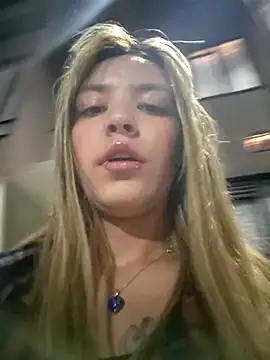 Snapshot of celeste_83 chatting on 11/04/25, 01:48 celeste 83 online show from 11/04/25, 01:48