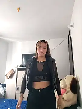 Snapshot of celeste_83 chatting on 11/07/25, 01:11 celeste 83 online show from 11/07/25, 01:11