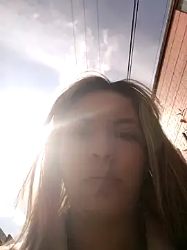 Snapshot of celeste_83 chatting on 11/09/25, 01:53 celeste 83 online show from 11/09/25, 01:53