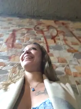 Snapshot of celeste_83 chatting on 12/02/25, 02:50 celeste 83 online show from 12/02/25, 02:50