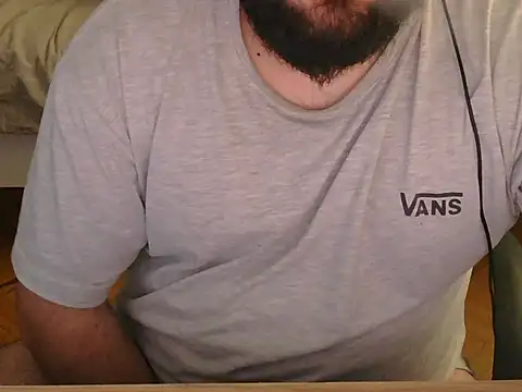 Snapshot of moneyman_11 chatting on 06/22/26, 04:15 moneyman 11 online show from 06/22/26, 04:15