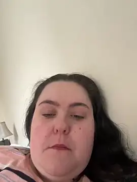 Snapshot of Maya_29x chatting on 03/09/26, 04:11 Maya 29x online show from 03/09/26, 04:11