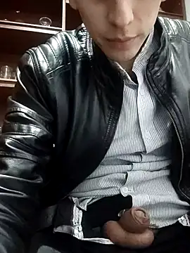 Snapshot of Carriata_larry chatting on 10/29/25, 03:31 Carriata larry online show from 10/29/25, 03:31