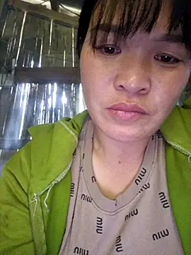 chipu06 online show from 11/24/25, 02:55