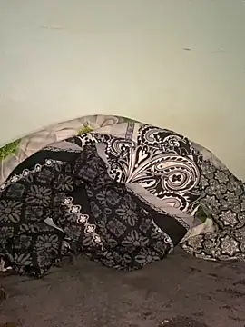 Snapshot of Winny-sexy chatting on 11/13/25, 01:59 Winny-sexy online show from 11/13/25, 01:59