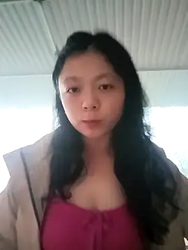 lisa-bae00 online show from 12/03/25, 11:58