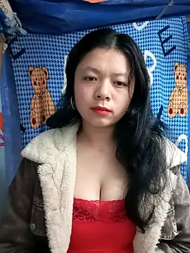 lisa-bae00 online show from 01/12/26, 12:05