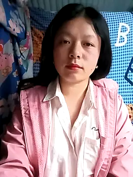 Snapshot of lisa-bae00 chatting on 04/30/26, 04:13 lisa-bae00 online show from 04/30/26, 04:13