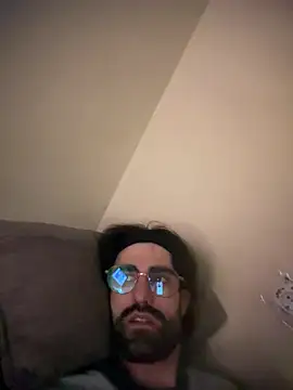 Snapshot of Paapii1098 chatting on 03/11/26, 10:49 Paapii1098 online show from 03/11/26, 10:49