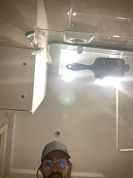 Snapshot of Paapii1098 chatting on 04/12/26, 07:52 Paapii1098 online show from 04/12/26, 07:52