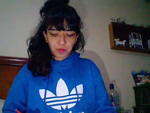 RedVelvet420 online show from 10/23/25, 02:33