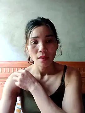 Bear bear0 online show from 10/21/25, 03:51