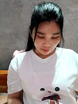 Snapshot of Bear_bear0 chatting on 05/01/26, 11:37 Bear bear0 online show from 05/01/26, 11:37