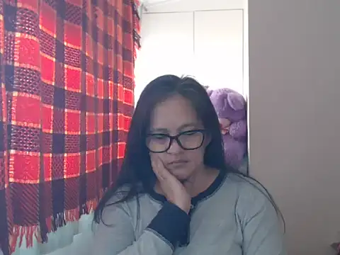 Snapshot of Kinkybela2025 chatting on 03/31/26, 11:05 Kinkybela2025 online show from 03/31/26, 11:05