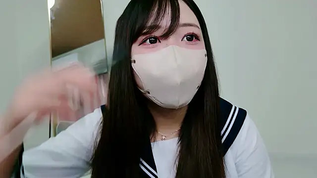Snapshot of yui_chan00 chatting on 05/28/26, 06:21 yui chan00 online show from 05/28/26, 06:21