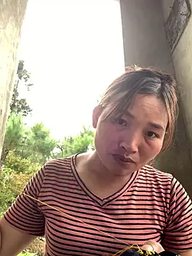 sowbibi online show from 10/22/25, 04:57