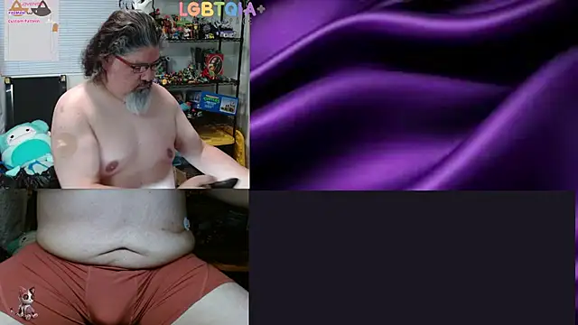 Snapshot of geekycastillo chatting on 04/30/26, 03:35 geekycastillo online show from 04/30/26, 03:35
