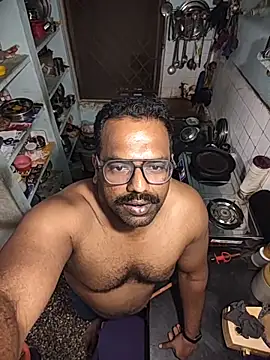 Snapshot of Siranjeevishiva chatting on 02/21/26, 05:03 Siranjeevishiva online show from 02/21/26, 05:03