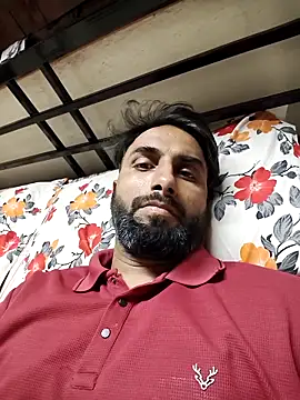 Snapshot of shail1987 chatting on 03/20/26, 02:11 shail1987 online show from 03/20/26, 02:11