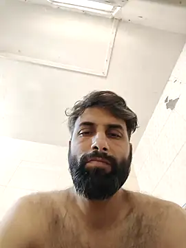 Snapshot of shail1987 chatting on 04/16/26, 01:39 shail1987 online show from 04/16/26, 01:39