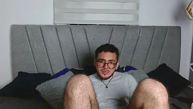 Zac Golden online show from 10/28/25, 04:38