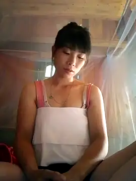 Snapshot of mekaka00 chatting on 10/22/25, 09:42 mekaka00 online show from 10/22/25, 09:42