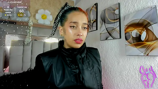 Cristall ravven online show from 11/14/25, 01:54