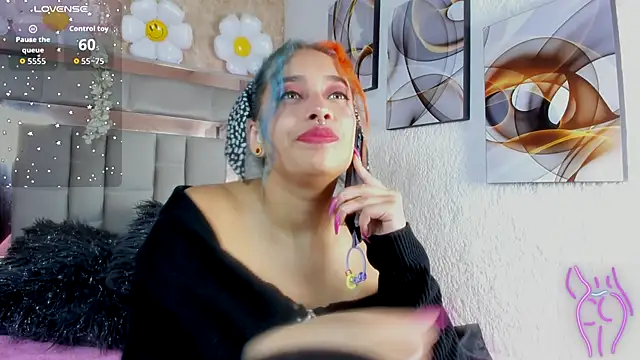 Cristall ravven online show from 11/18/25, 07:40