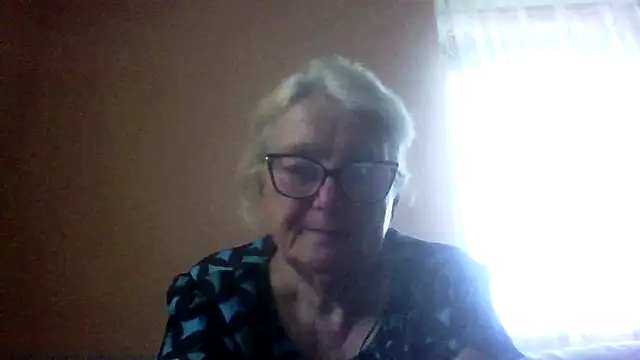 Snapshot of AmyLove353 chatting on 06/12/26, 04:55 AmyLove353 online show from 06/12/26, 04:55
