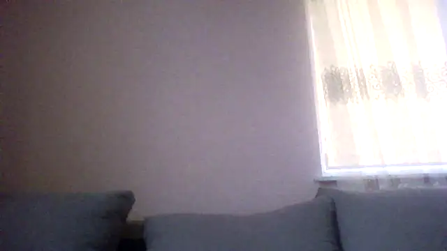 Snapshot of AmyLove353 chatting on 06/17/26, 04:04 AmyLove353 online show from 06/17/26, 04:04