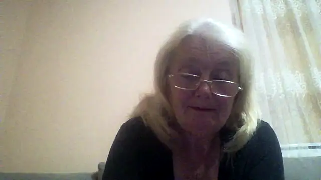Snapshot of AmyLove353 chatting on 06/30/26, 08:54 AmyLove353 online show from 06/30/26, 08:54