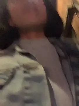 Snapshot of Violeet-Smith chatting on 11/20/25, 12:33 Violeet-Smith online show from 11/20/25, 12:33